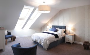 Leadon Bank - Modern Spacious Bedroom