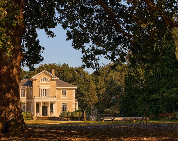 Hallmark Esher Residences, exterior