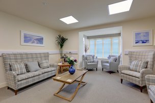Orchard Gardens, Eastleigh, living area 