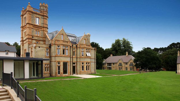 Orchard Gardens, Eastleigh, exterior home 