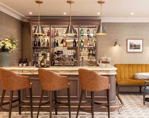 The Manor House Roundhay,  West Yorkshire, bar 