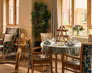 Penylan House, Cardiff, afternoon tea