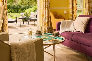 Greenhill Manor, Merthyr Tydfil, lounge