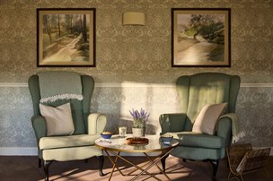 Regency House, Cardiff, quiet corner