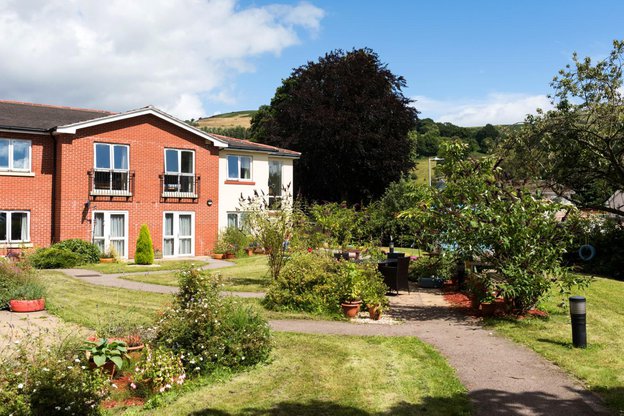 Greenhill Manor, Merthyr Tydfil, exterior