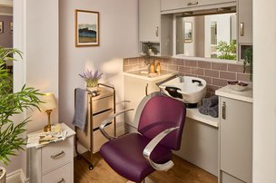 Ty Porth, Rhondda Cynon Taf, salon