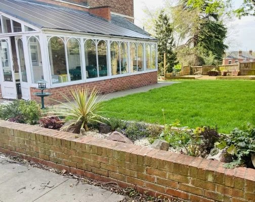 South Hayes, Worcester, gardens