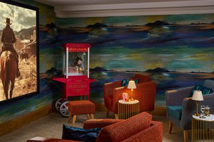 Lakeview, Lightwater, cinema room