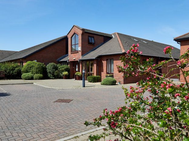 newlands care centre in Kenilworth, front exterior