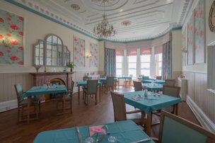 Orchar Nursing Home in Dundee dining room