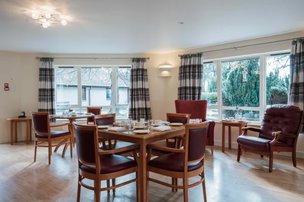 Redwoods Nursing Home, dining room 