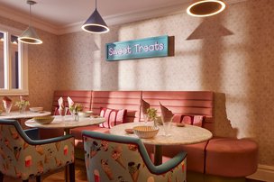 Angmering Grange, West Sussex, communal area