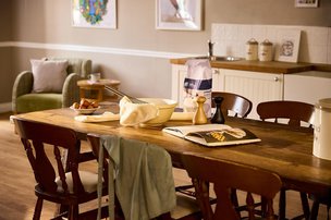 Shire Hall, Cardiff, farmhouse kitchen