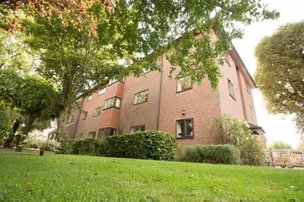 Queensmead Residential Care Home in Polegate exterior building