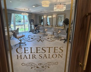 Signature at Hornchurch, Hornchurch, hair salon