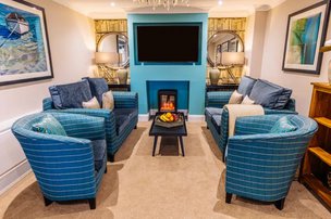 Edingley Lodge, Newark-on-Trent, lounge area with TV