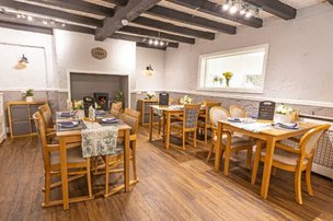 Hollybank House, Oakerthorpe, dining room 