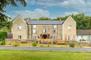 Hollybank House, Oakerthorpe, exterior 