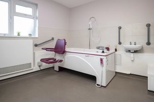 Boultham Park House, Lincoln, bath