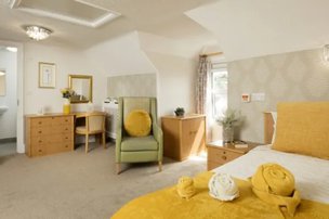The Lodge Care Home in Hemel Hempstead, bedroom 