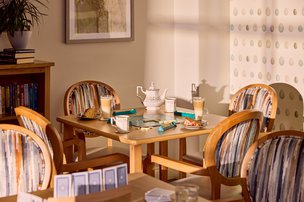 Ty Enfys, Cardiff, garden room