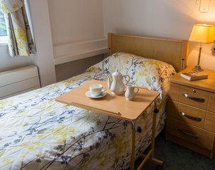 Field House, Harpenden, bedroom