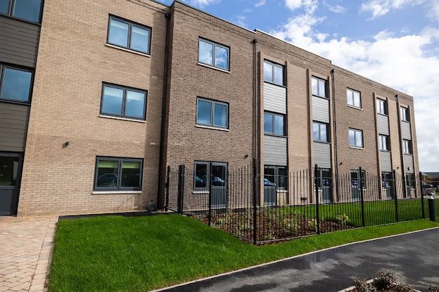 Archbridge Manor, Telford, exterior 