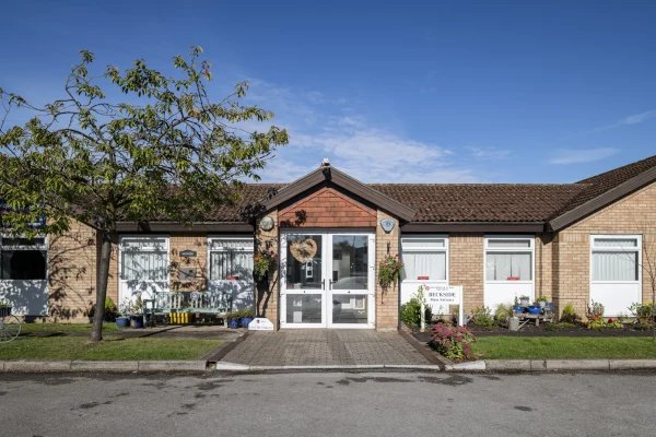 Beckside, Lincoln, home exterior 