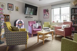Icknield Court in Princes Risborough - Lounge