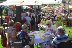 The Red House, Ashtead, summer party
