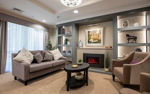 Cambridge Grove Care Home in Cambridge living space