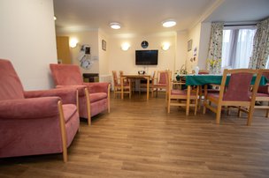 Ledbury Intermediate Care Unit - Dining and Lounge Area