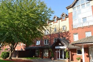 Tower Bridge Care Home in London front exterior