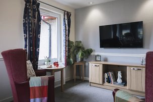 Forthland Lodge, TV stand 