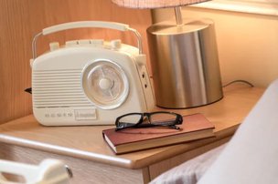 Aspen Court Nursing Home in London, room features
