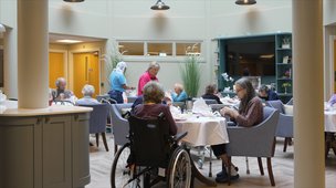 Sycamore Lodge - dining area