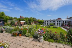 Brampton Lodge in Folkestone, garden