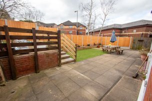 Sparrowfields - paved and landscaped garden