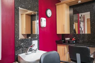 Grove Care Home, salon 