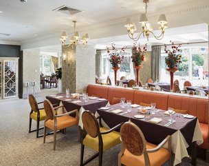 Ascot Grange Care Home Ascot Dining Room