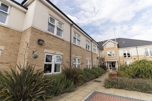 Handford House Care Home in Ipswich, front exterior