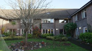 Glebe House - Landscaped Garden