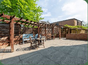 Lornebank Care Centre Garden Patio