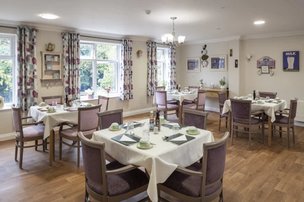 Hayward Care Centre in Devizes - Dining room