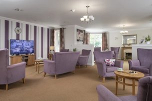 Hayward Care Centre in Devizes - Living room