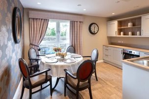 Bridge of Weir Care Home in Bridge of Weir private dining room