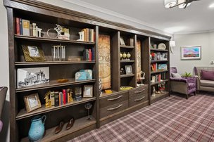 Arkall Manor, Tamworth, library