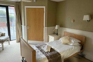 Richmond Hall, Walsall, bedroom