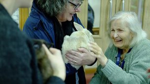 Harbour Care Centre Animal Therapy Session