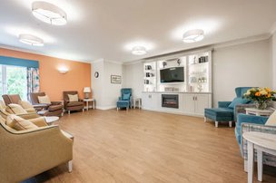 Buckingham Lodge, living room 